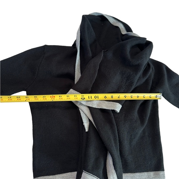 Kaitlyn Two Tone Drape Open Front Cardigan Size Small - Picture 10 of 17